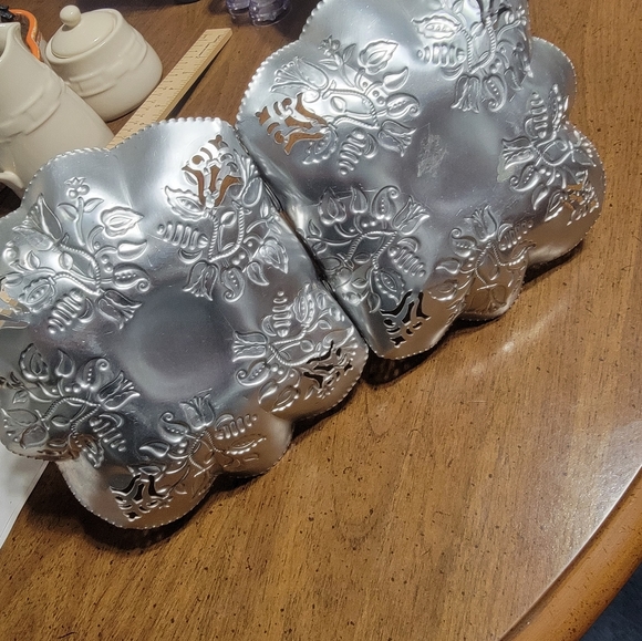 Mid Century Farber & Shlevin Hand Wrought Candy, Nut Twin Dish With Handle - Picture 2 of 7